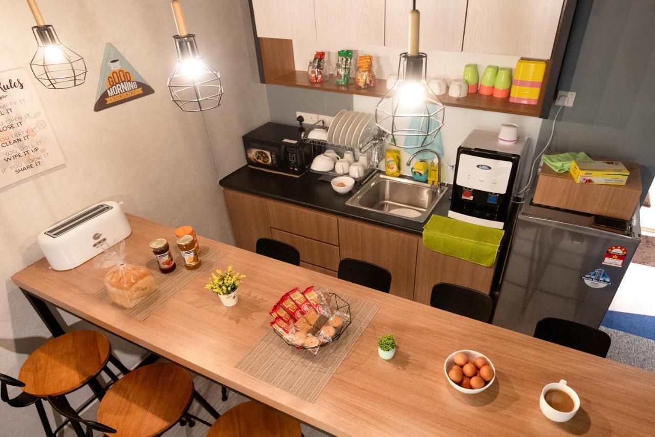 Vibrant Hostel Kota Kinabalu Ngoại thất bức ảnh