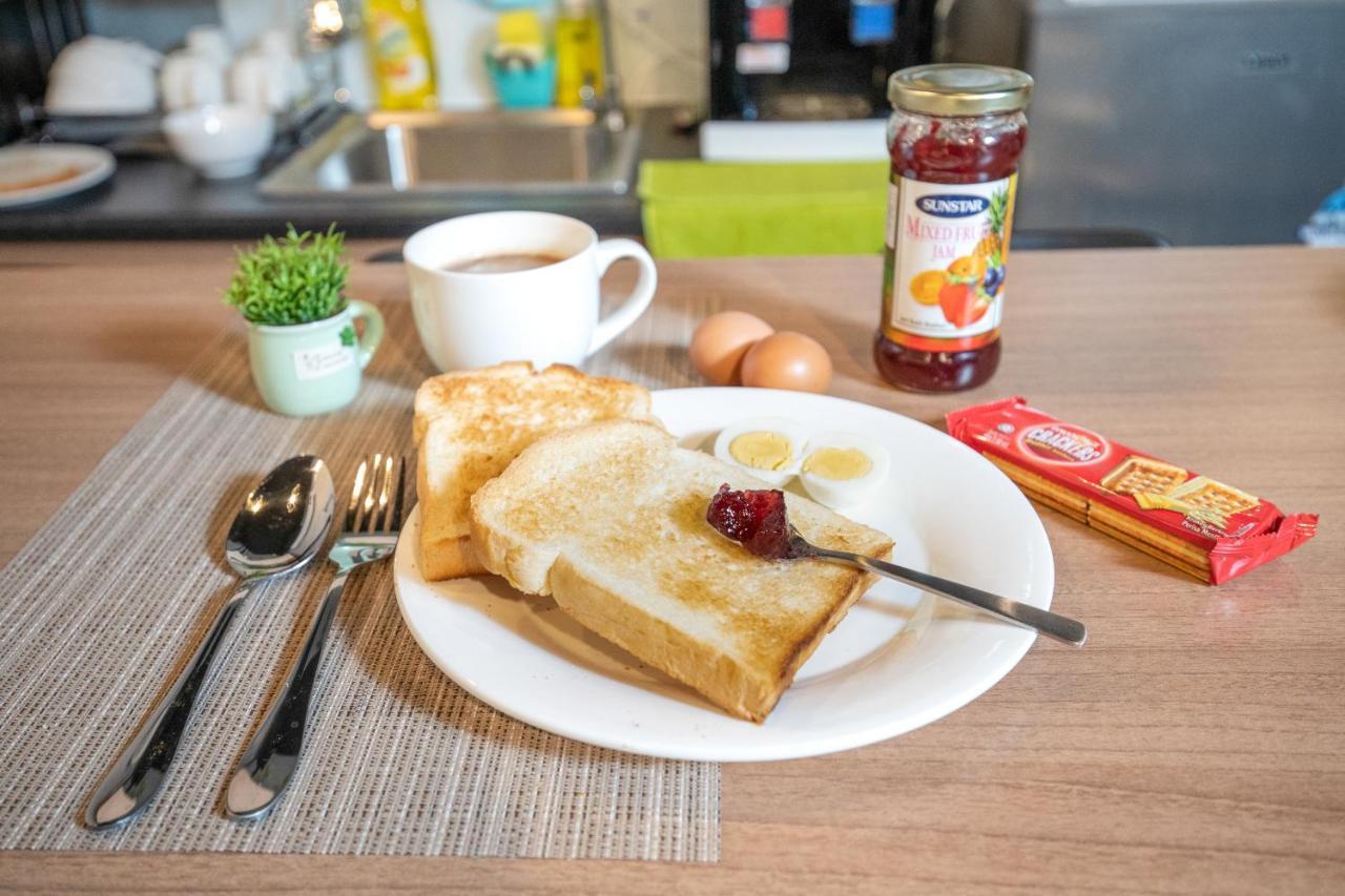 Vibrant Hostel Kota Kinabalu Ngoại thất bức ảnh