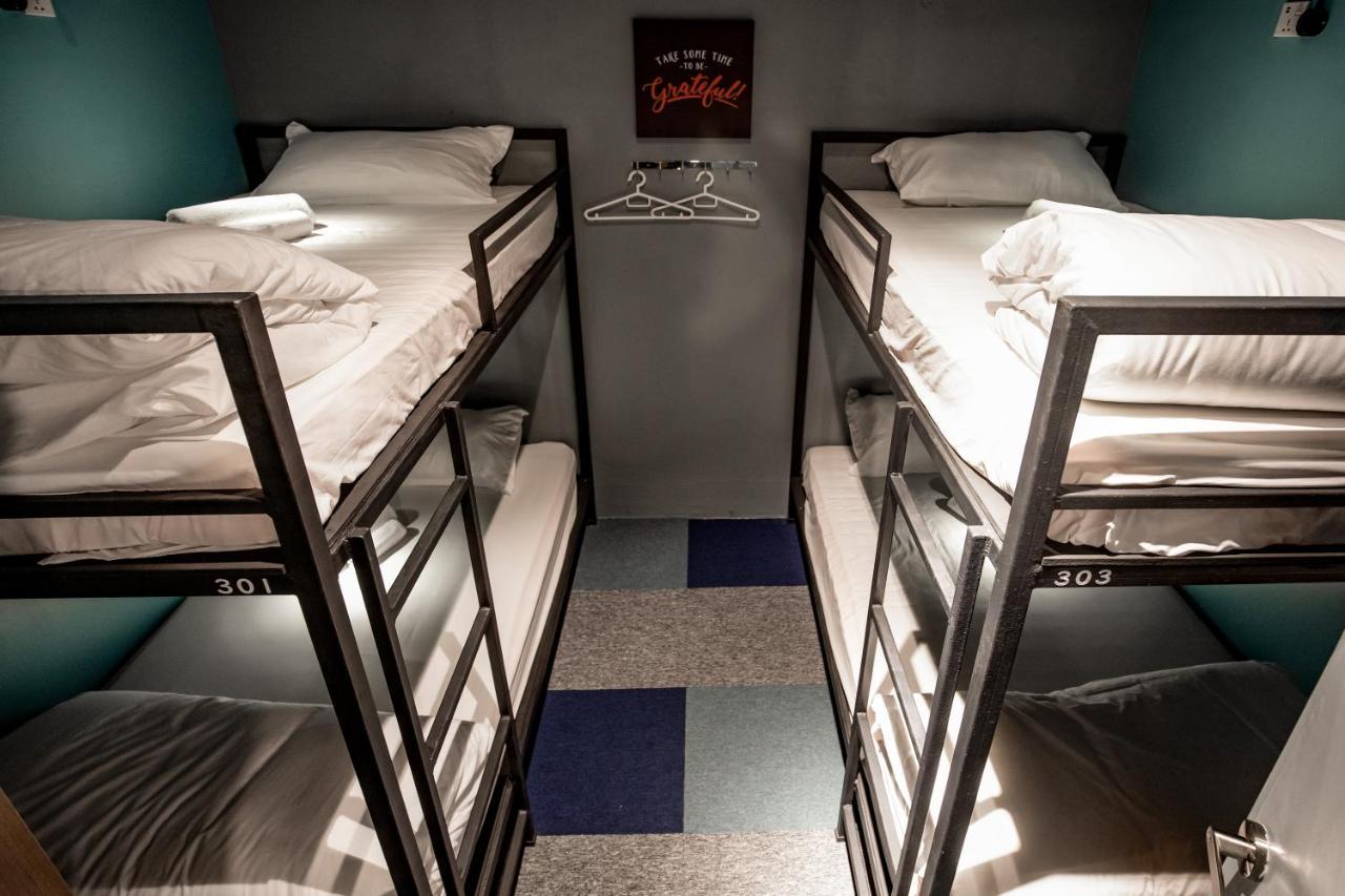 Vibrant Hostel Kota Kinabalu Ngoại thất bức ảnh