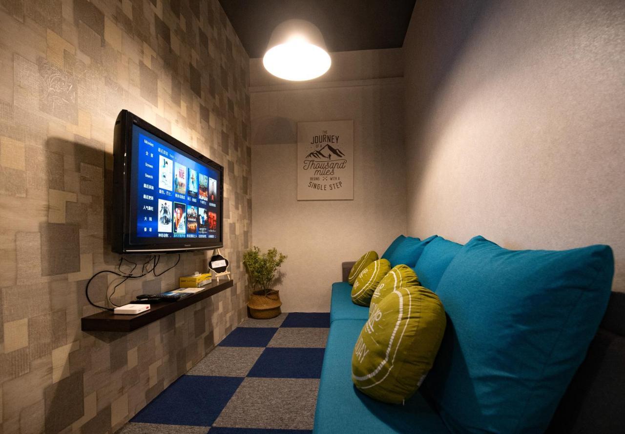 Vibrant Hostel Kota Kinabalu Ngoại thất bức ảnh